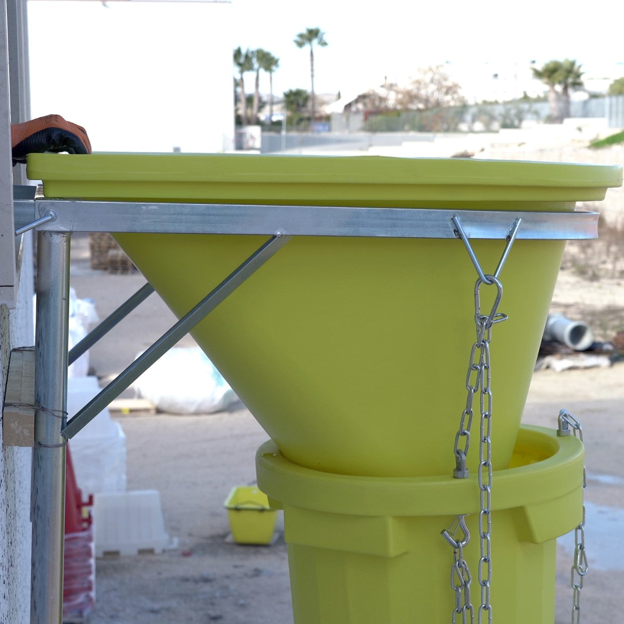 BIGBEN UltraTuff® Rubble Chute Fixing Frame