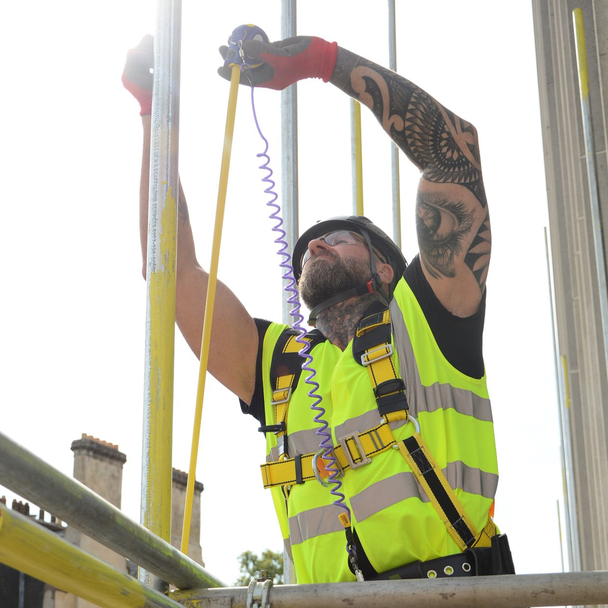 BIGBEN® Deluxe Comfort Safety Harness