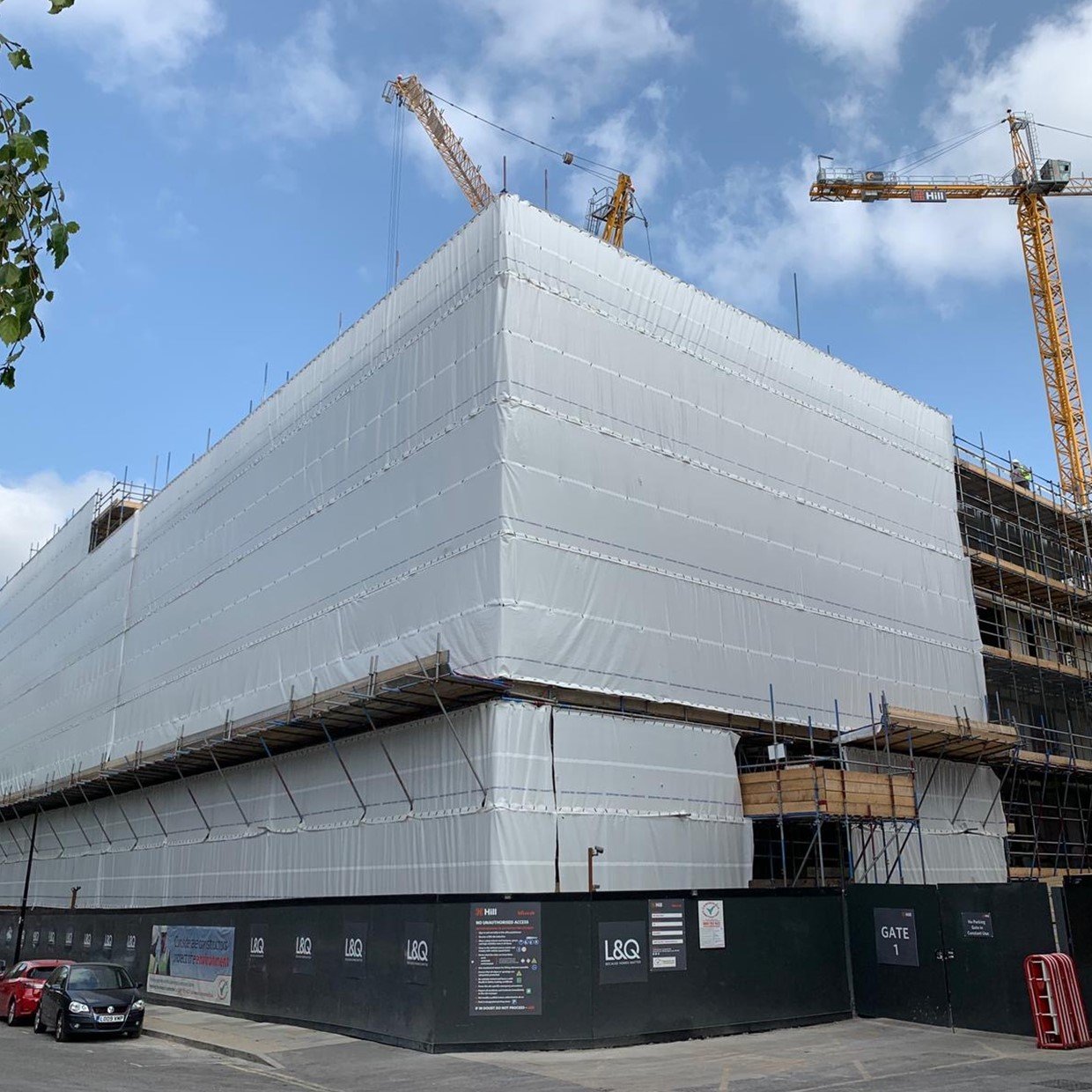 Roll of BIG BEN Superclad® Flame Retardant Scaffold Sheeting
